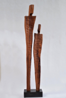 dřevěná soch pro interiér S tátou, švestka, buk, 76 cm 