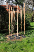 dřevěná socha do zahrady - Očekávání 